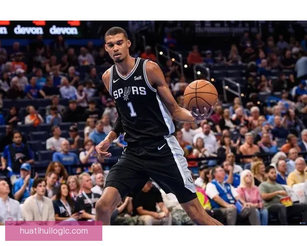 文班率马刺豪取10连胜 22投16中轰41分18篮板3盖帽再创纪录